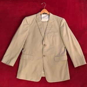 Broletto 2-Piece Tan Suit (Jacket & Pants)